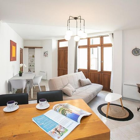 Appartement T2 Hyper Centre A Perigueux 1 Chambre Lou Chabrol Exteriér fotografie